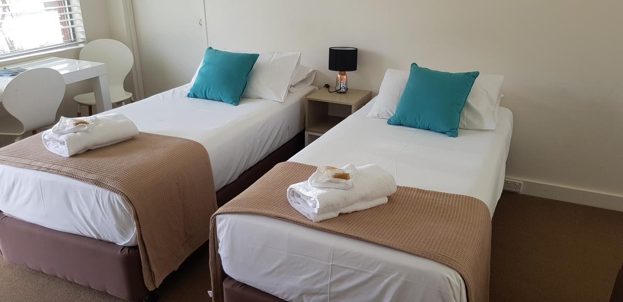 เธียร์รูล บีช โมเทล Motel เธียร์โรล ภายนอก รูปภาพ